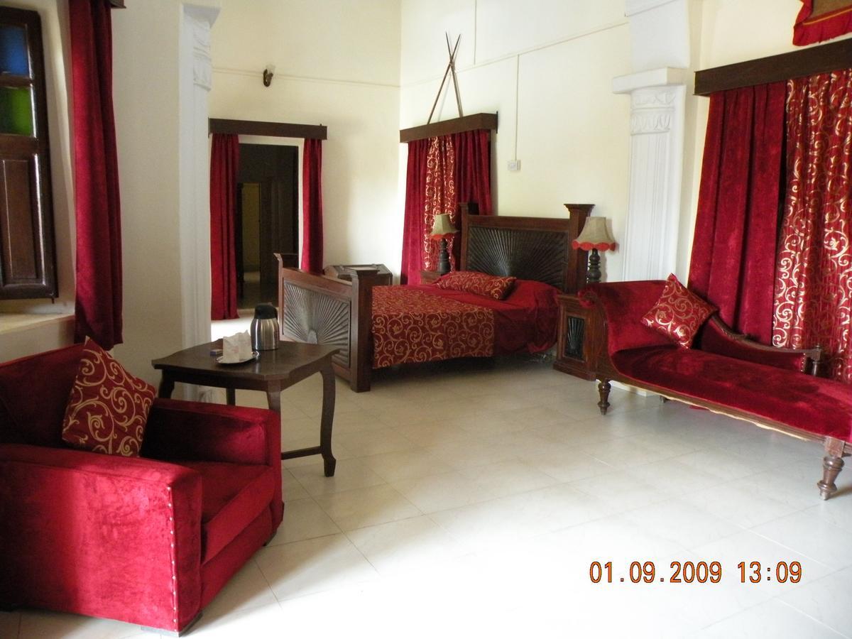 Bhanwar Vilas Palace Karauli Exterior photo
